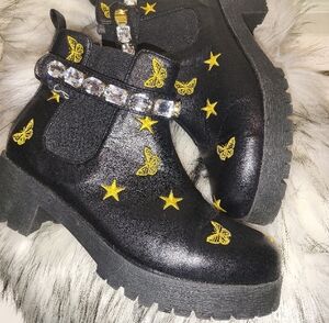 Black Boots with Yellow Star and Butterfly Design